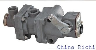 TATRA T815 master cylinder