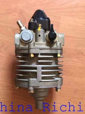 Air pressure regulator 443612015809 for TATRA truck T815,supply all tatra spare parts