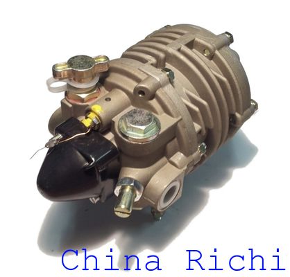 Air pressure regulator 443612015809 for TATRA  T815,supply all tatra spare parts